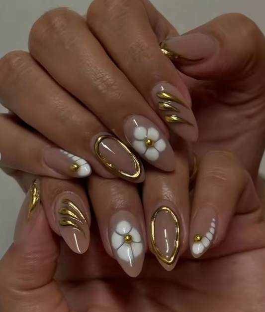 Daisy girl Nails