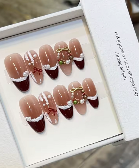 Christmas Press on Nails