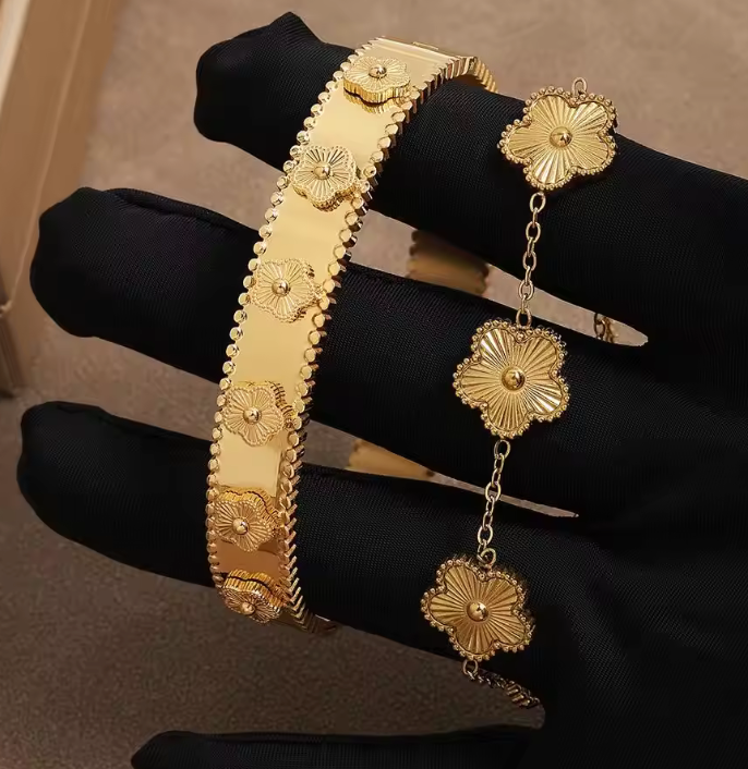 Flower Bangle